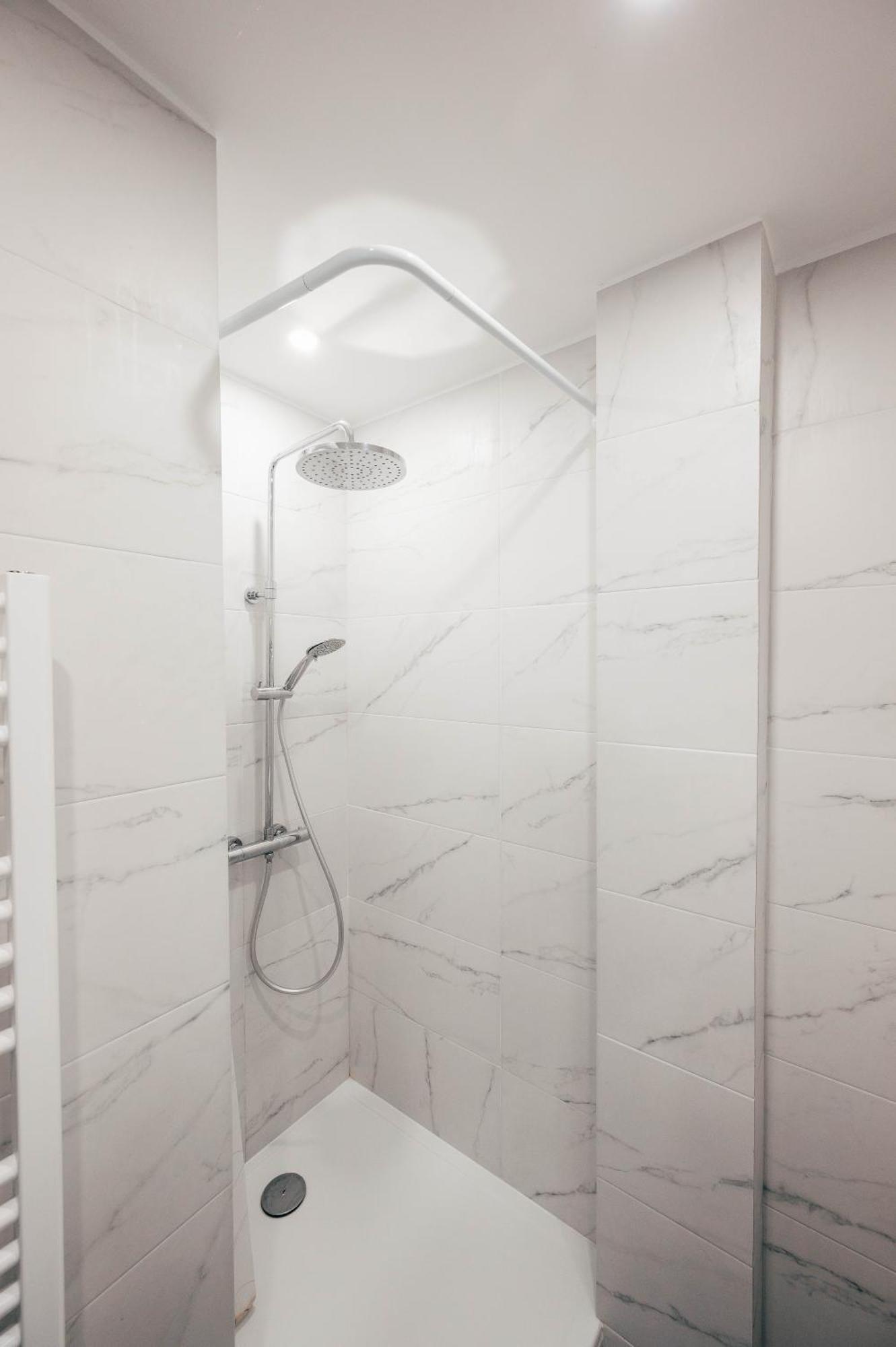 Velodrome 6 Couchages Avec Clim Apartment Marseille Ngoại thất bức ảnh